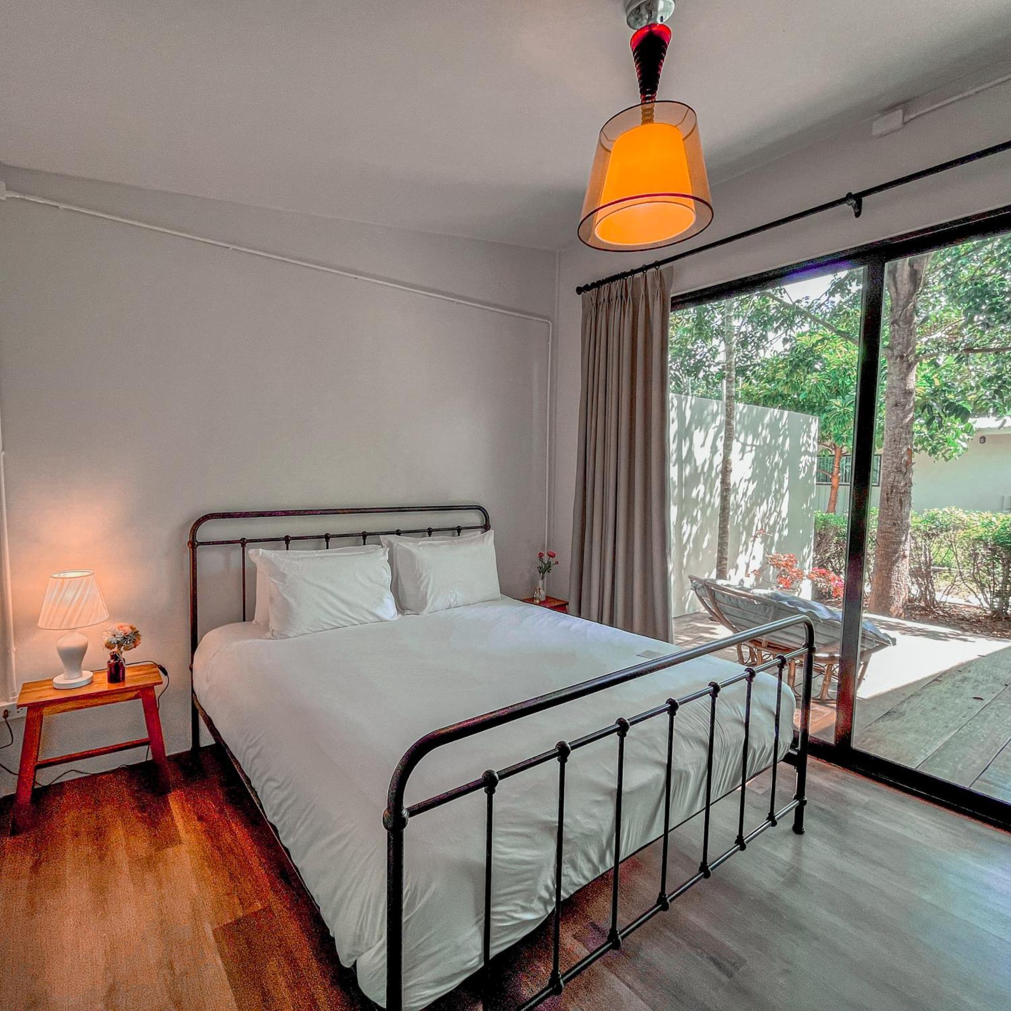 Pong Talong Tubtao Sleepy Hill酒店 外观 照片