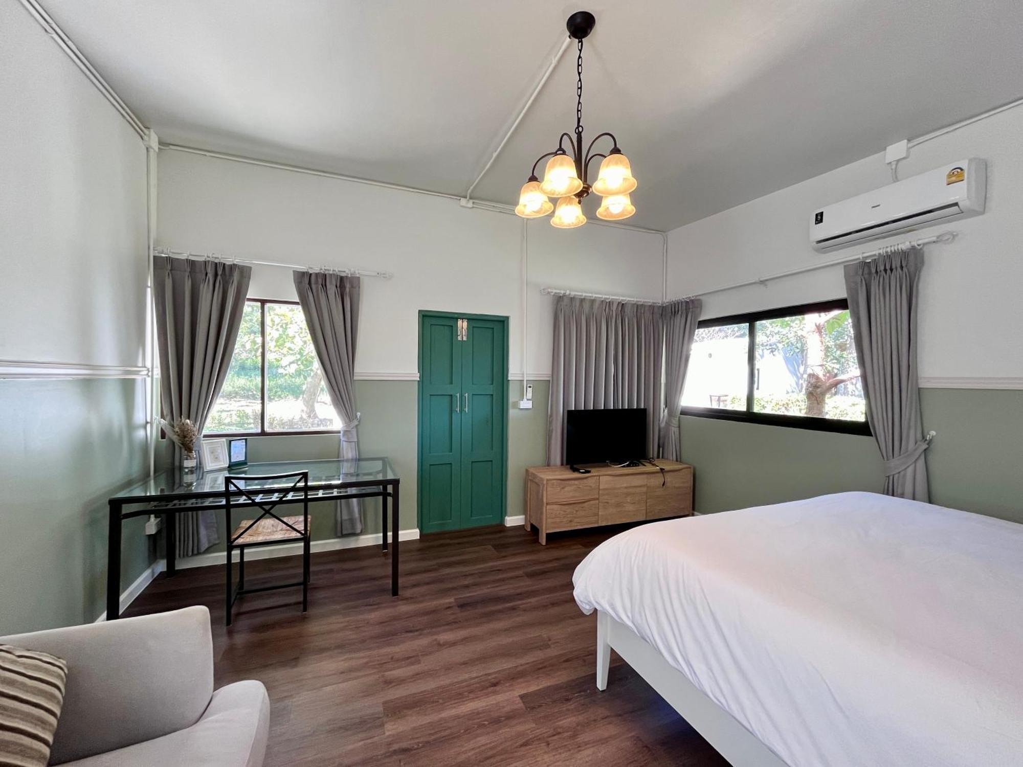 Pong Talong Tubtao Sleepy Hill酒店 客房 照片